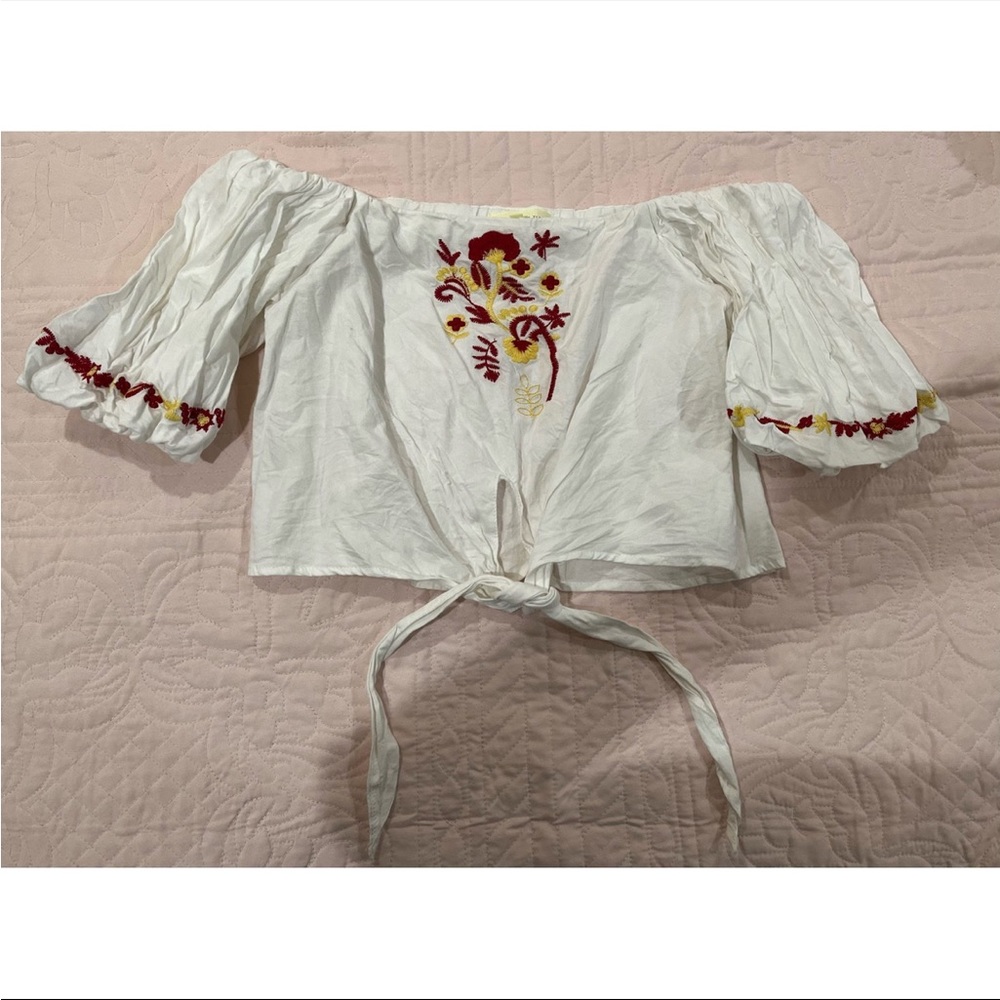 Embroidery off the shoulder crop top